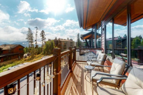 Treehouse Village Vista